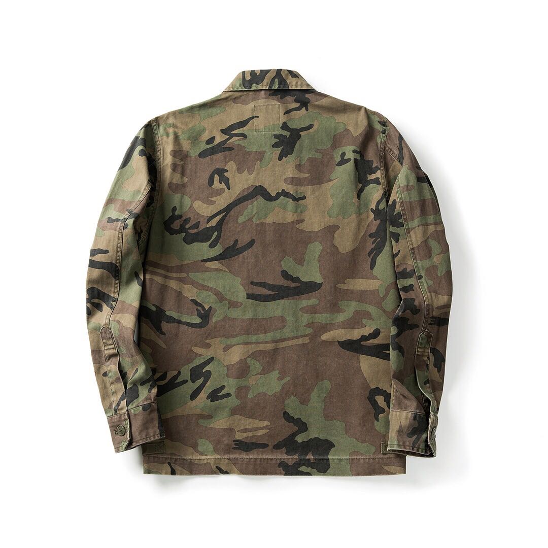 Multi-Pocket Camouflage Jacket