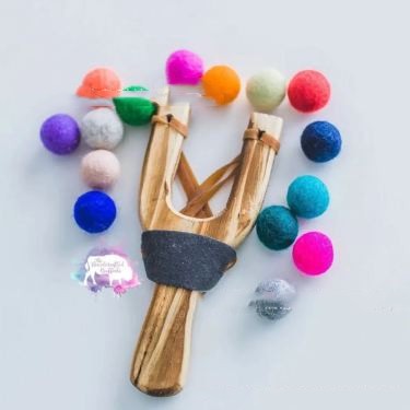 Felt Ball Slingshot Toy